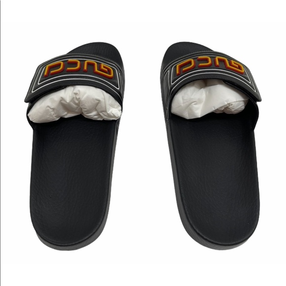 Gucci Logo Black Leather Men’s Pool Slides - Picture 7 of 15